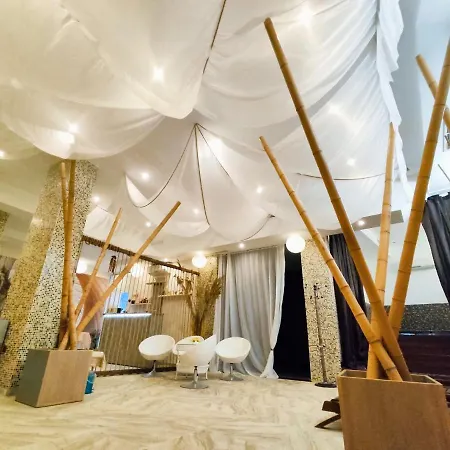 Szálloda Moonlight 5*