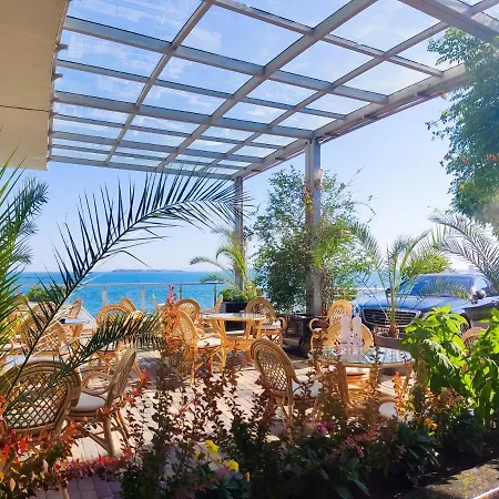 Moonlight Szálloda 5*