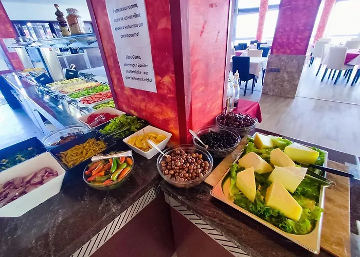 Moonlight מלון סבטי ולאס