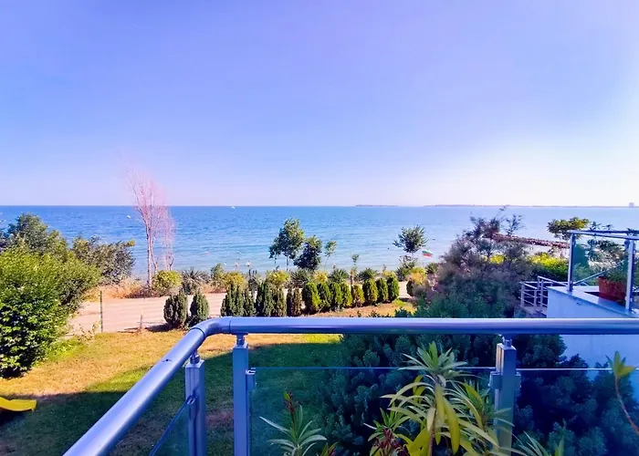 Moonlight מלון 5*